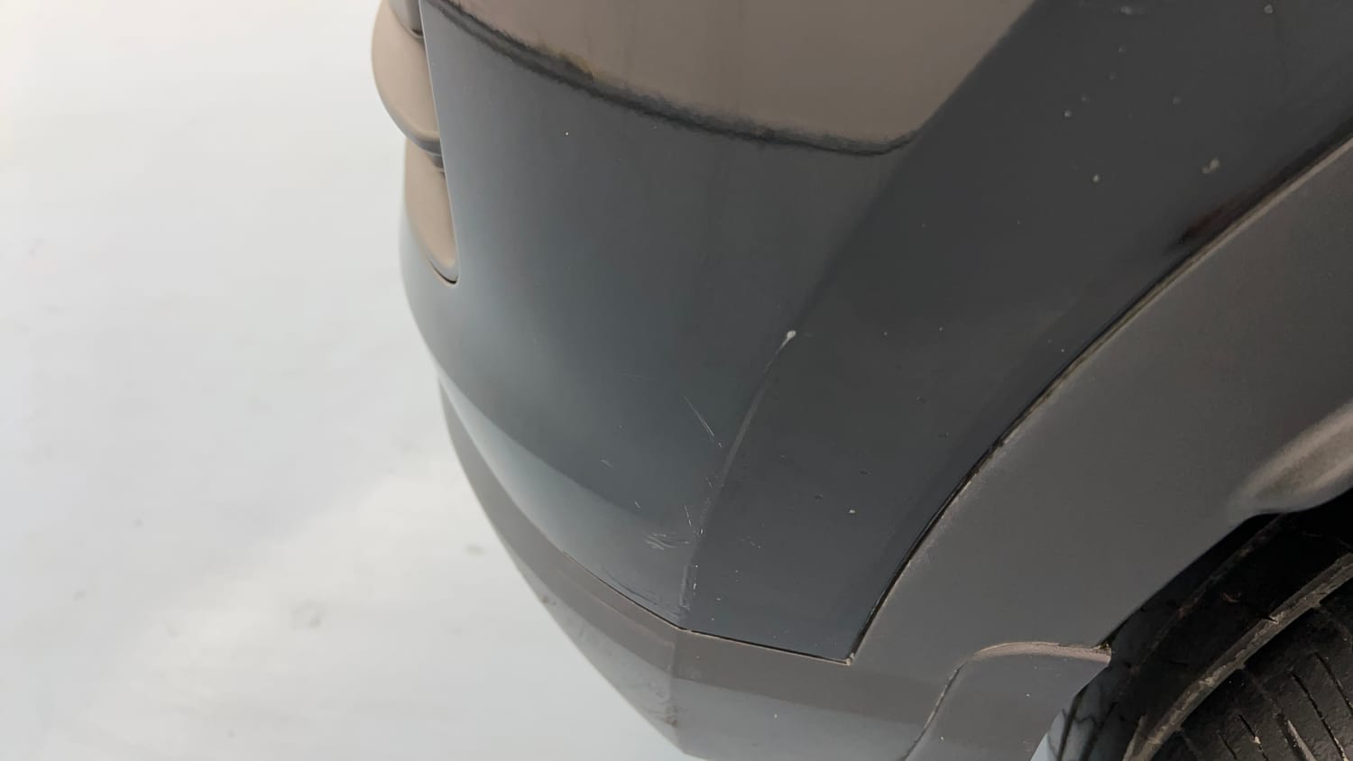 Used 2023 Hyundai Venue SX (O) 1.0 Turbo DCT Petrol Automatic dents MINOR SCRATCH