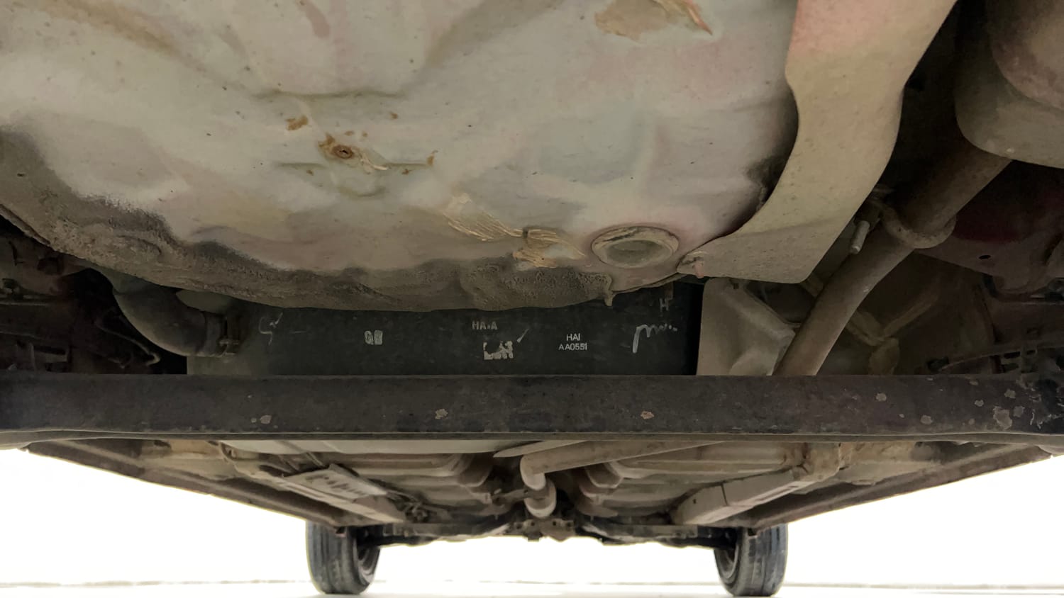 Used 2012 Hyundai i10 Magna 1.1 iRDE2 Petrol Manual extra REAR UNDERBODY VIEW (TAKEN FROM REAR)