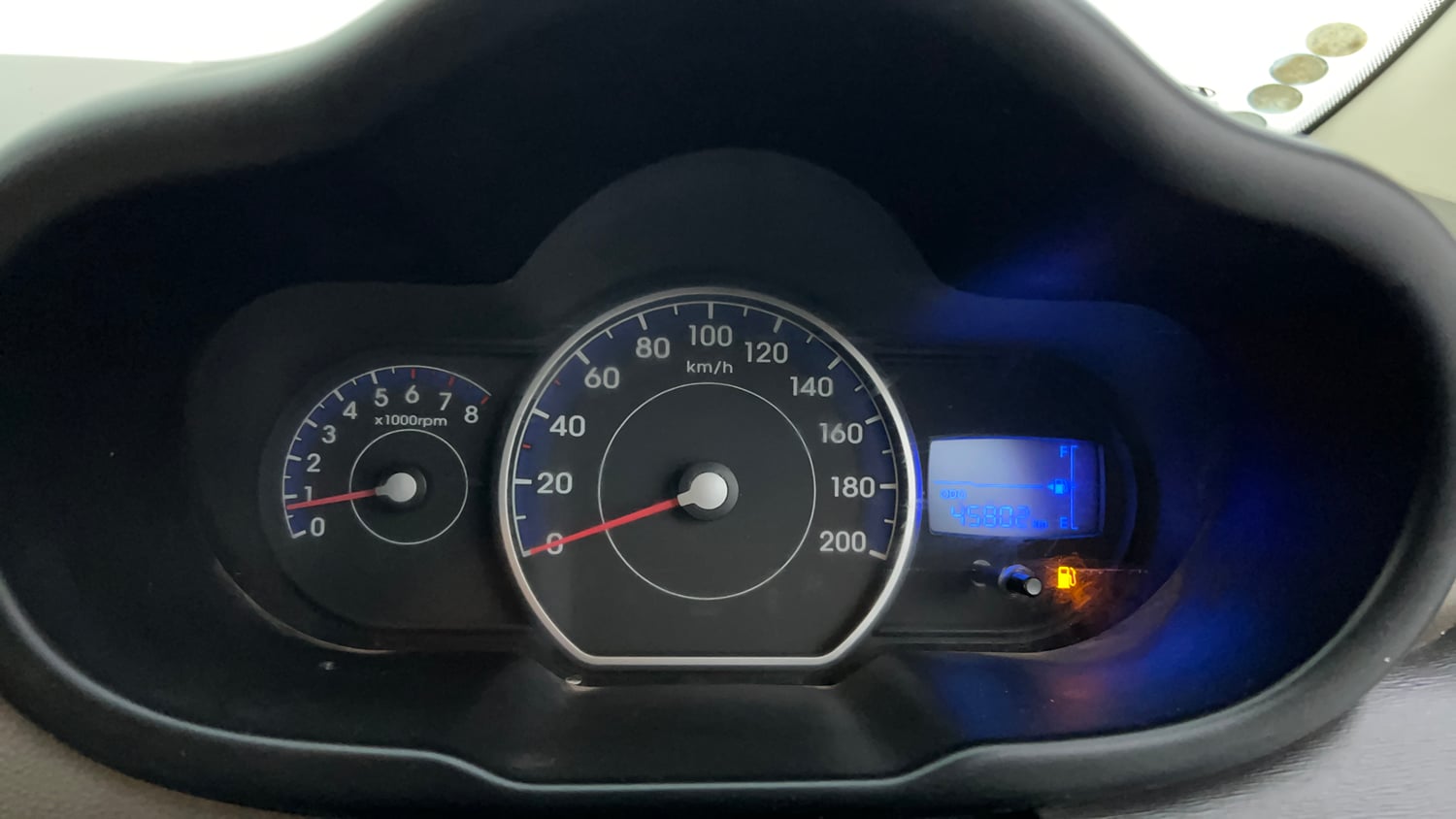 Used 2012 Hyundai i10 Magna 1.1 iRDE2 Petrol Manual interior CLUSTERMETER VIEW