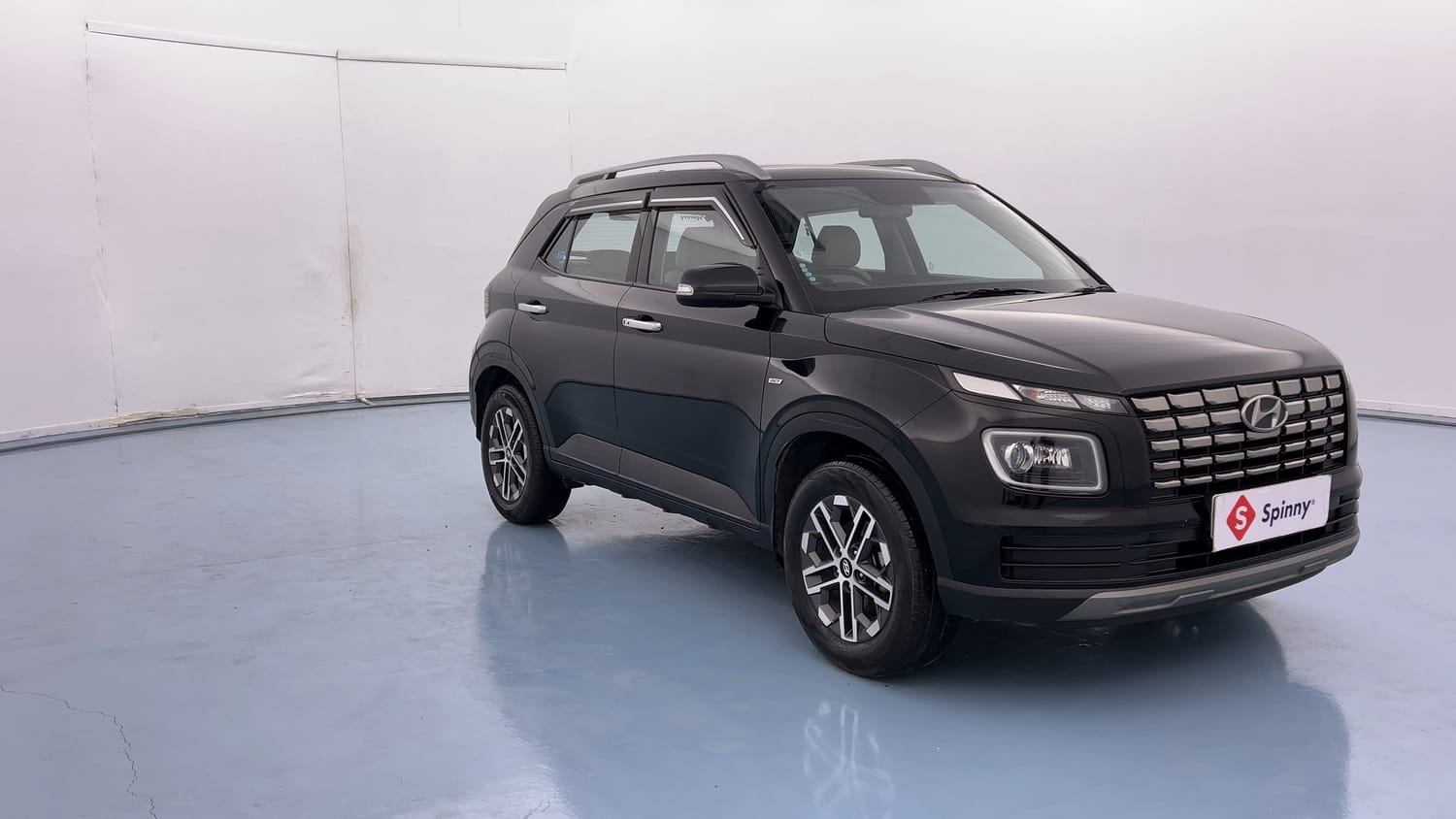 Used 2023 Hyundai Venue SX (O) 1.0 Turbo DCT Petrol Automatic exterior RIGHT FRONT CORNER VIEW