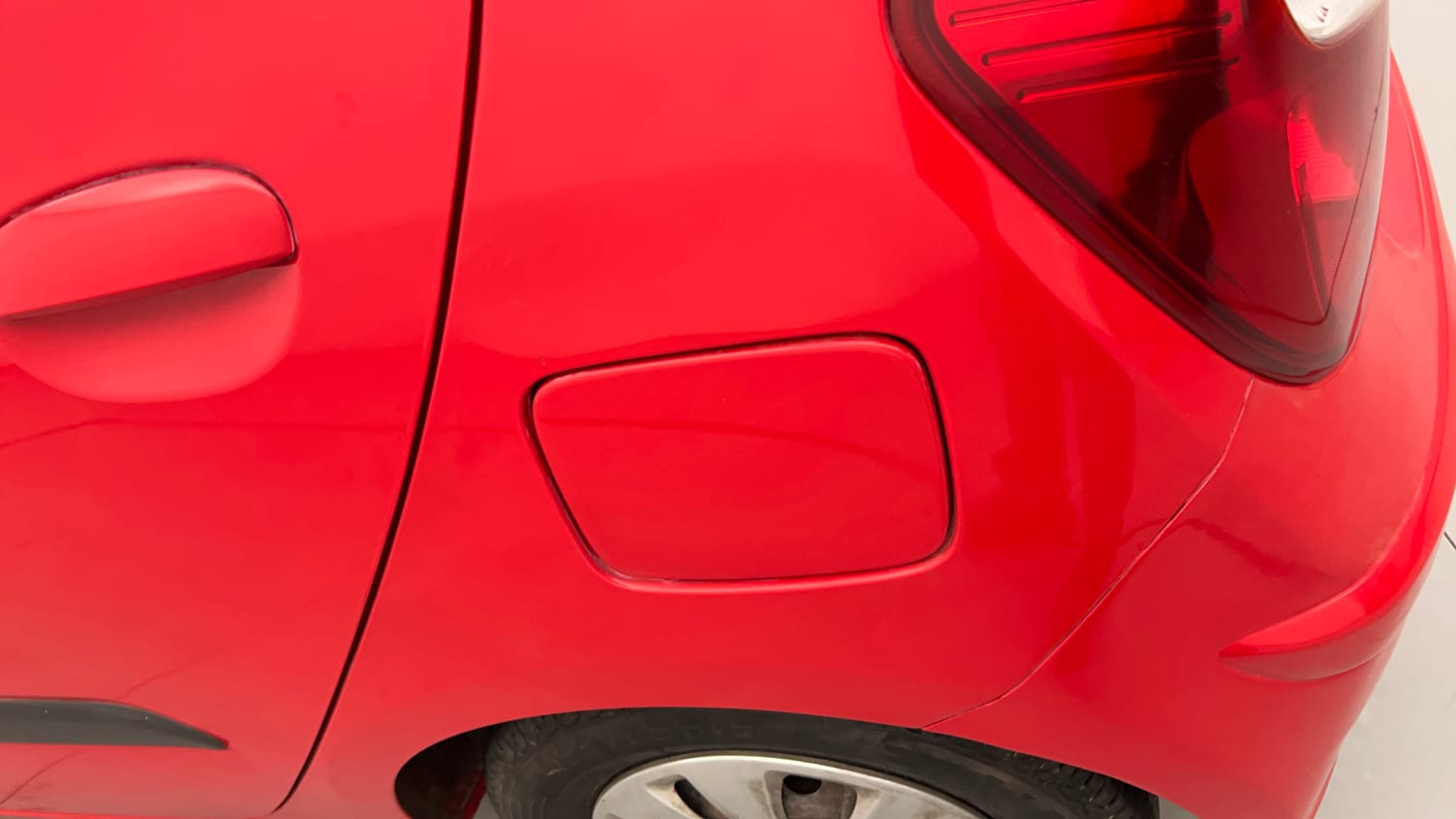 Used 2012 Hyundai i10 Magna 1.1 iRDE2 Petrol Manual dents MINOR DENT
