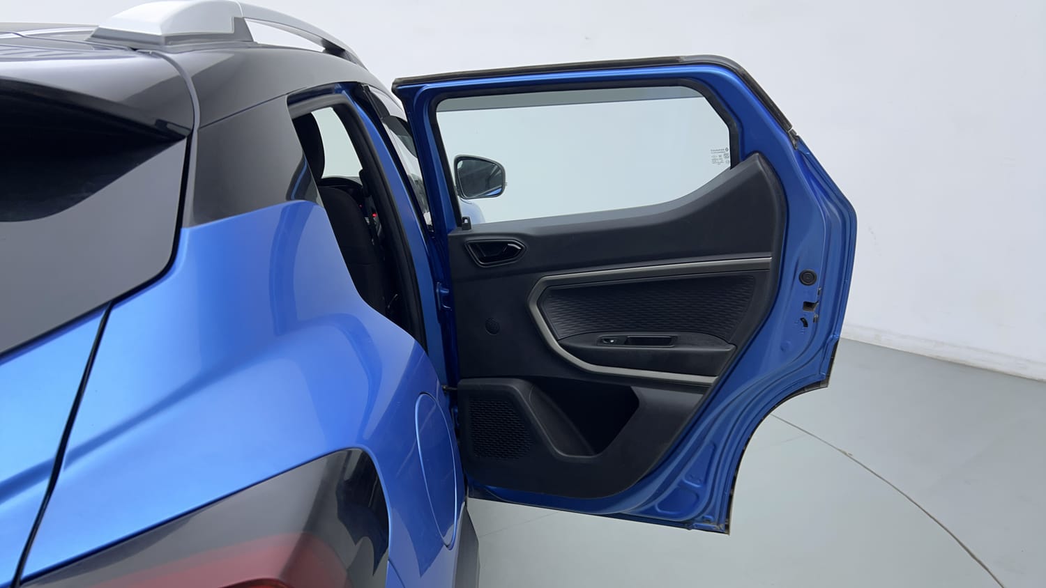 Used 2022 Renault Kiger RXZ Turbo CVT Dual Tone Petrol Automatic interior RIGHT REAR DOOR OPEN VIEW