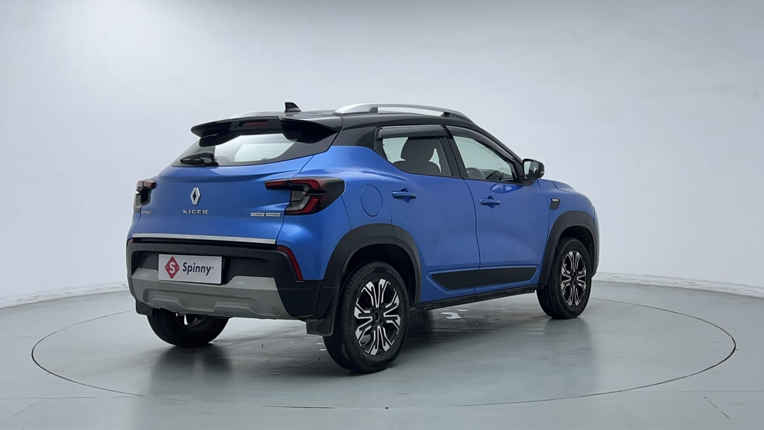 Used 2022 Renault Kiger RXZ Turbo CVT Dual Tone Petrol Automatic exterior RIGHT REAR CORNER VIEW