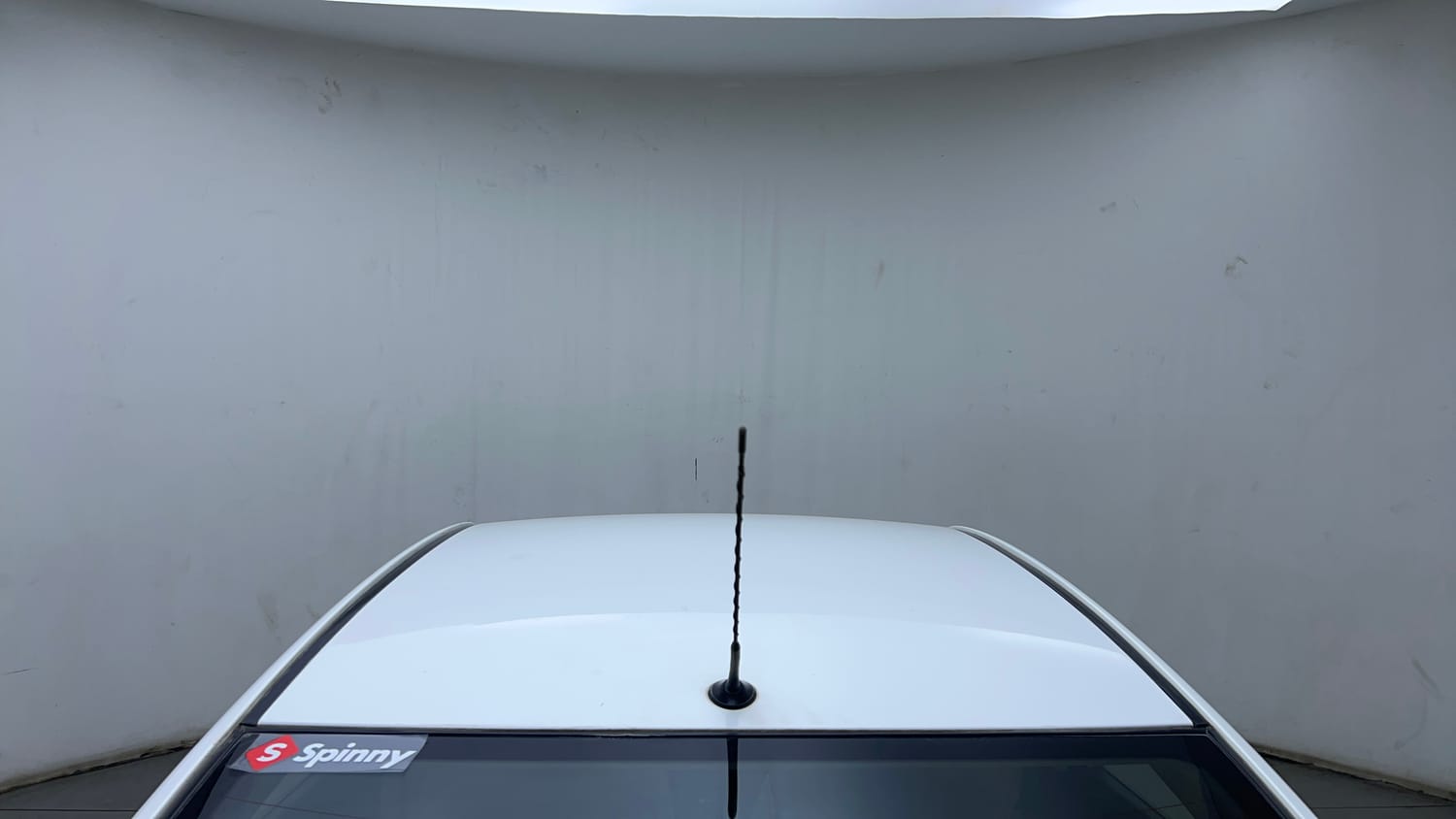 Used 2013 Hyundai Verna Fluidic 1.6 CRDi SX Diesel Manual exterior EXTERIOR ROOF VIEW