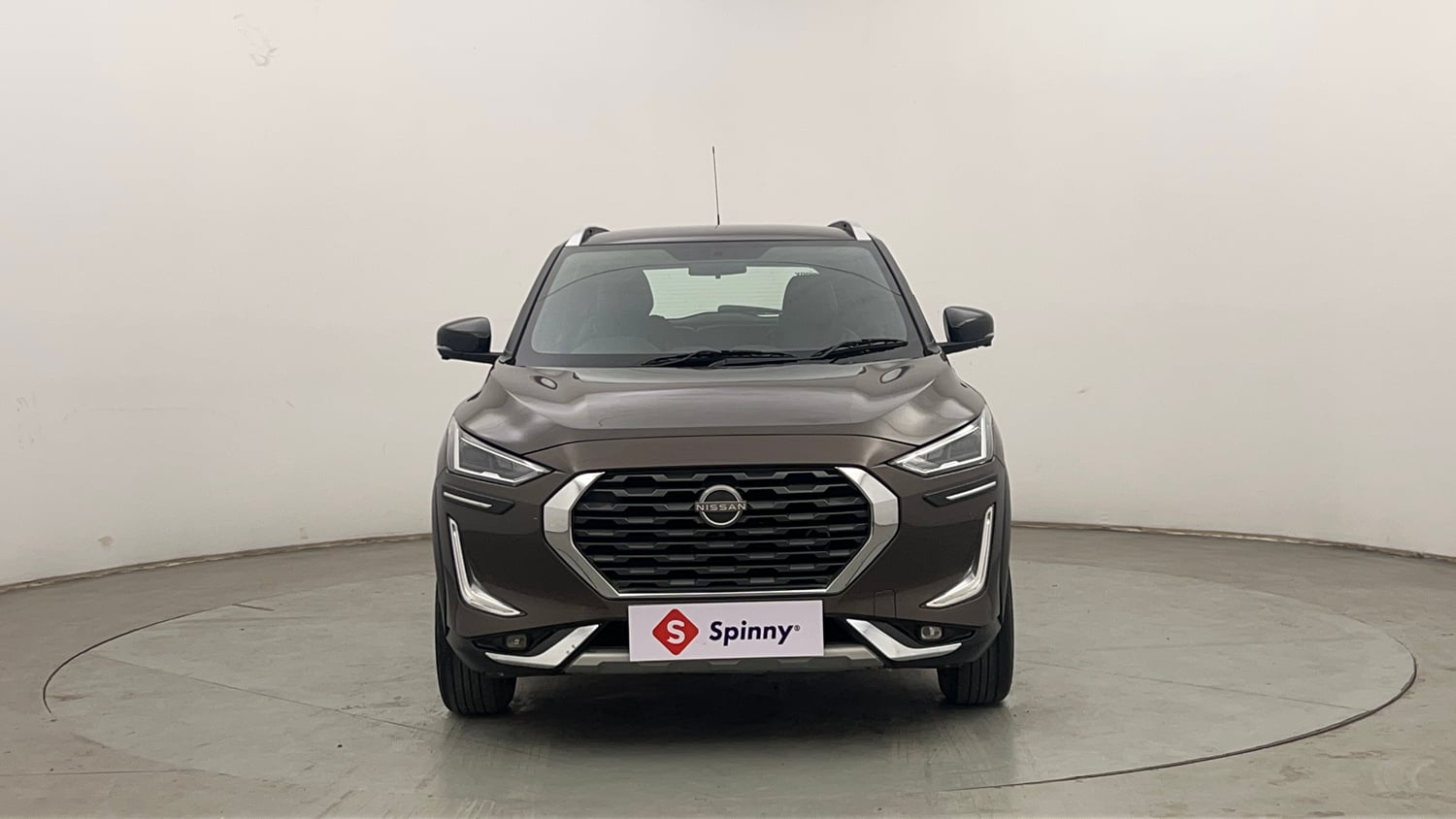 Used 2021 Nissan Magnite XV Premium Turbo (O) CVT Petrol Automatic exterior FRONT VIEW