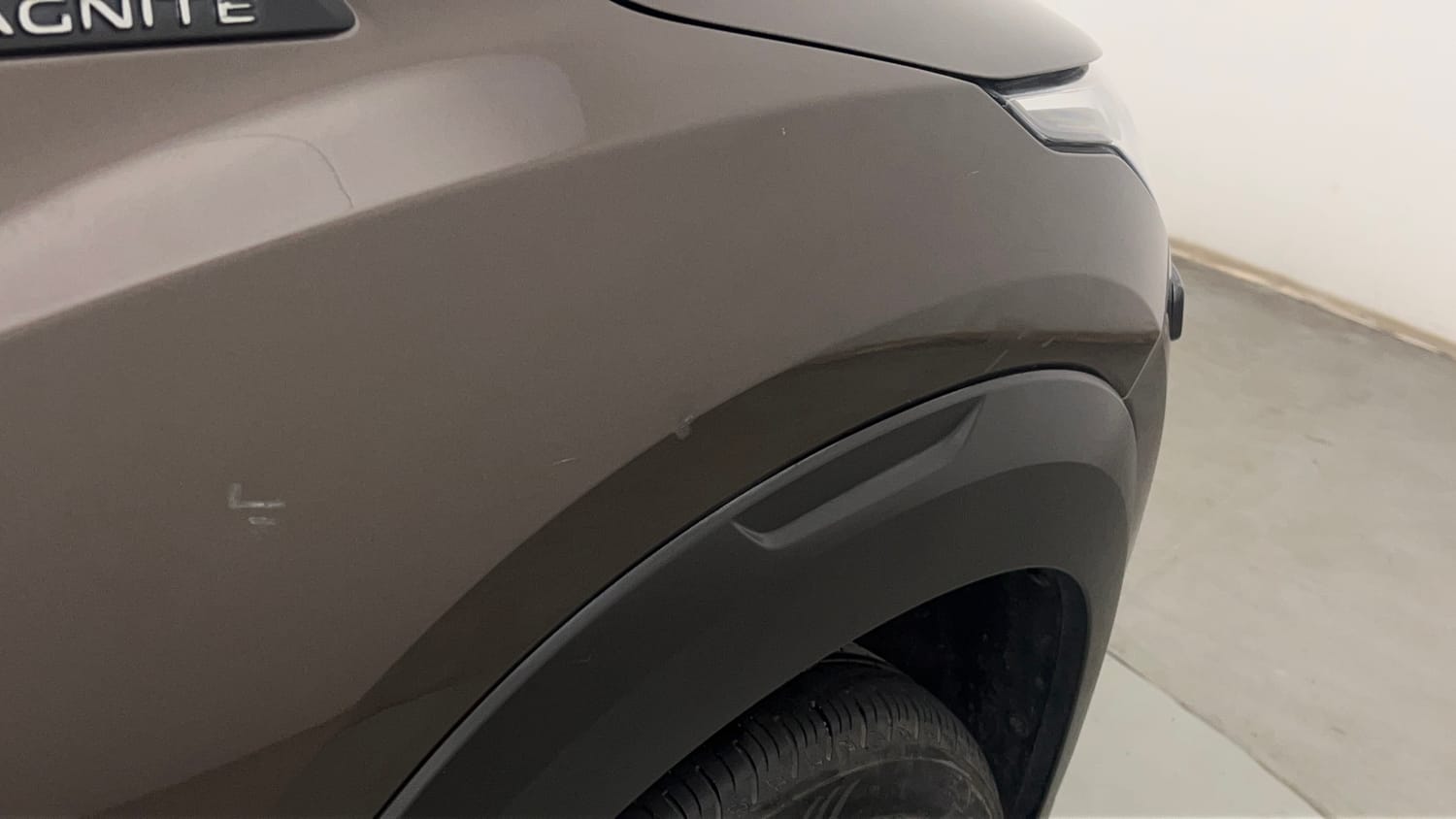 Used 2021 Nissan Magnite XV Premium Turbo (O) CVT Petrol Automatic dents MINOR DENT