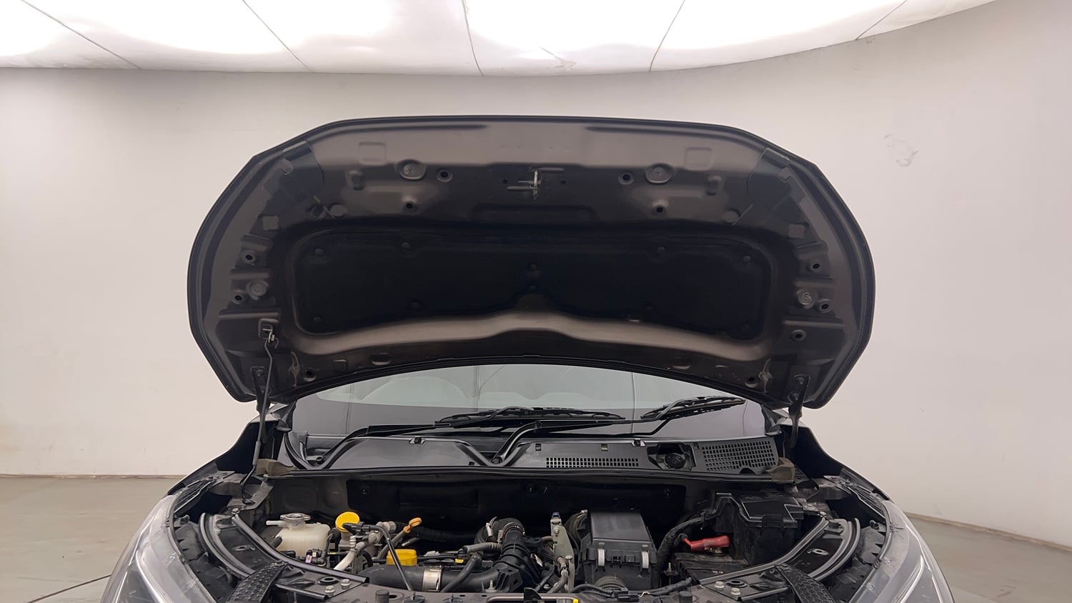 Used 2021 Nissan Magnite XV Premium Turbo (O) CVT Petrol Automatic engine ENGINE & BONNET OPEN FRONT VIEW