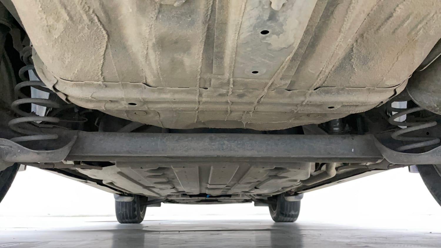 Used 2024 Honda Elevate ZX MT Petrol Manual extra REAR UNDERBODY VIEW (TAKEN FROM REAR)