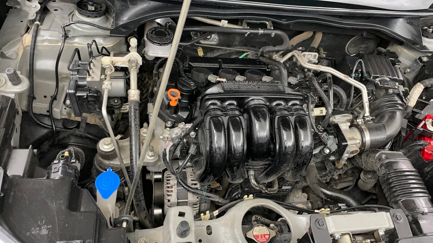 Used 2024 Honda Elevate ZX MT Petrol Manual engine ENGINE RIGHT SIDE VIEW
