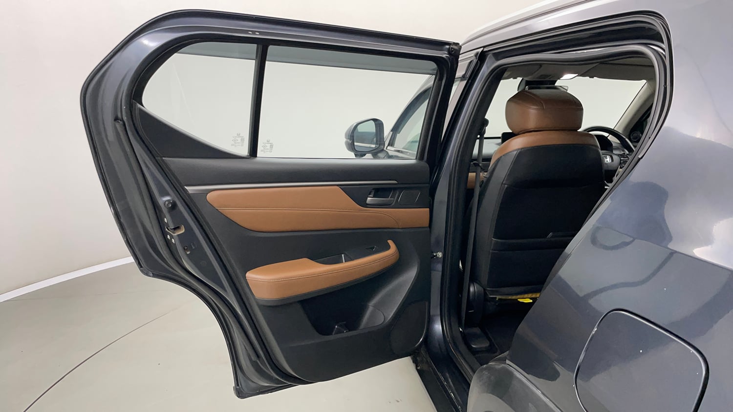 Used 2024 Honda Elevate ZX MT Petrol Manual interior LEFT REAR DOOR OPEN VIEW