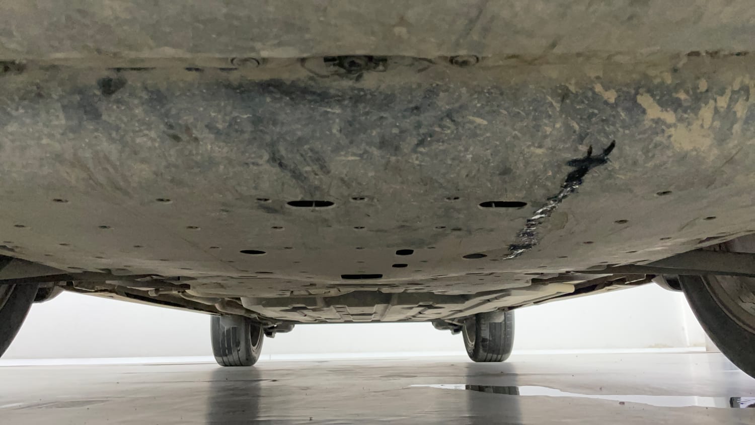 Used 2024 Honda Elevate ZX MT Petrol Manual extra FRONT LEFT UNDERBODY VIEW