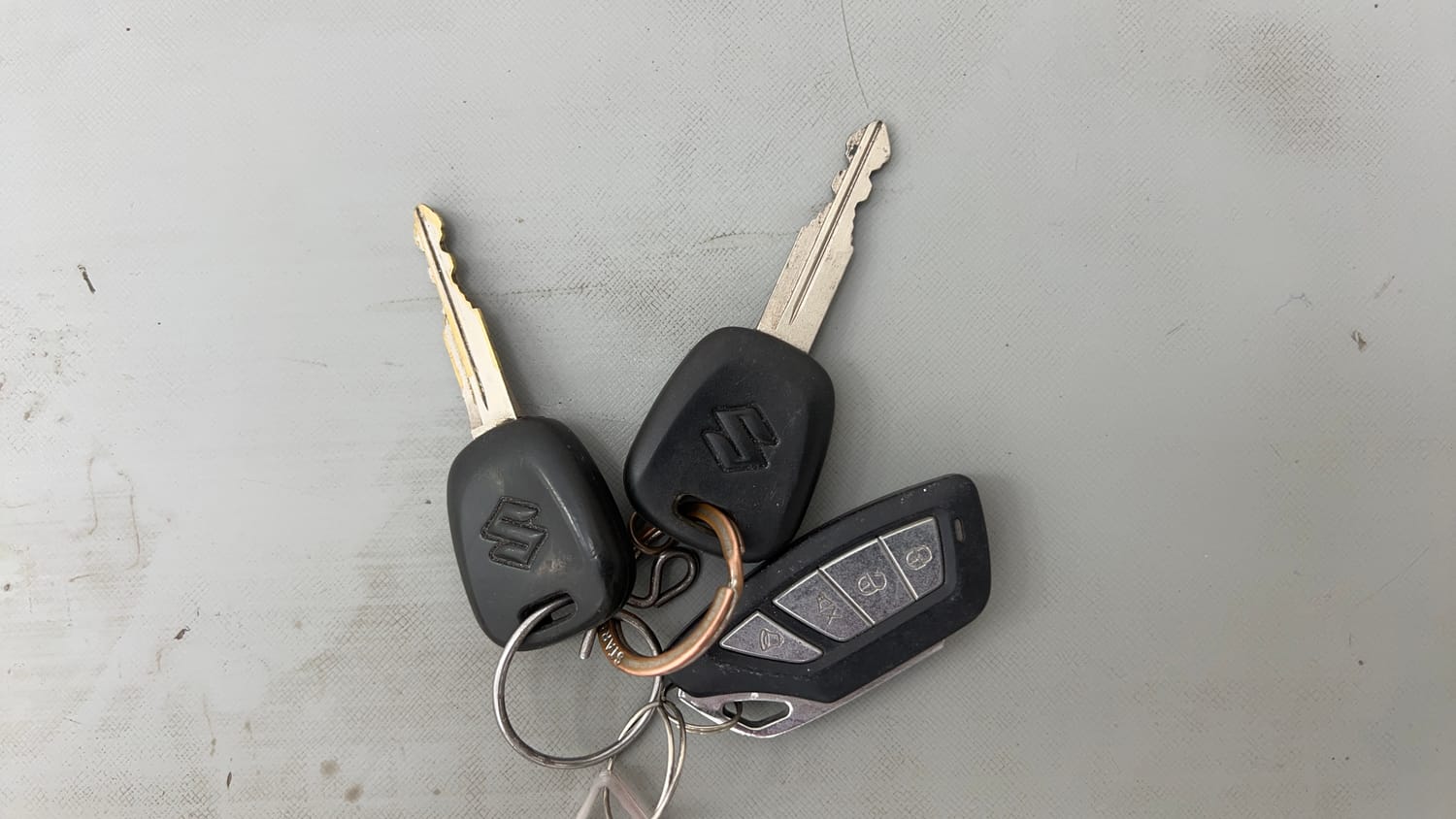 Used 2017 Maruti Suzuki Alto K10 [2014-2019] VXI AMT (O) Petrol Automatic extra CAR KEY VIEW