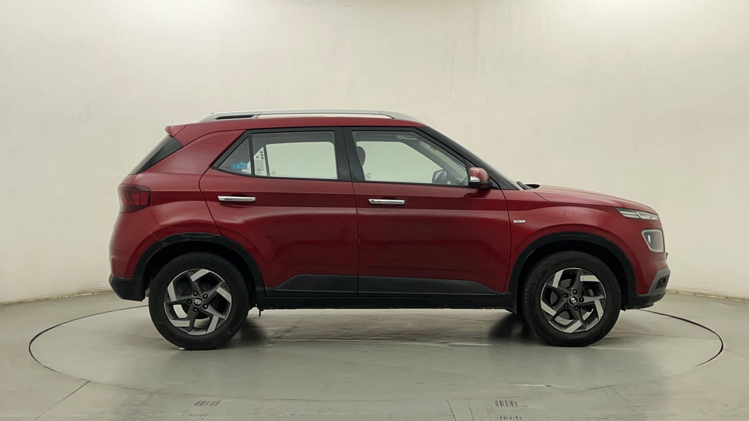 Used 2019 Hyundai Venue SX Plus 1.0 Turbo DCT Petrol Automatic exterior RIGHT SIDE VIEW