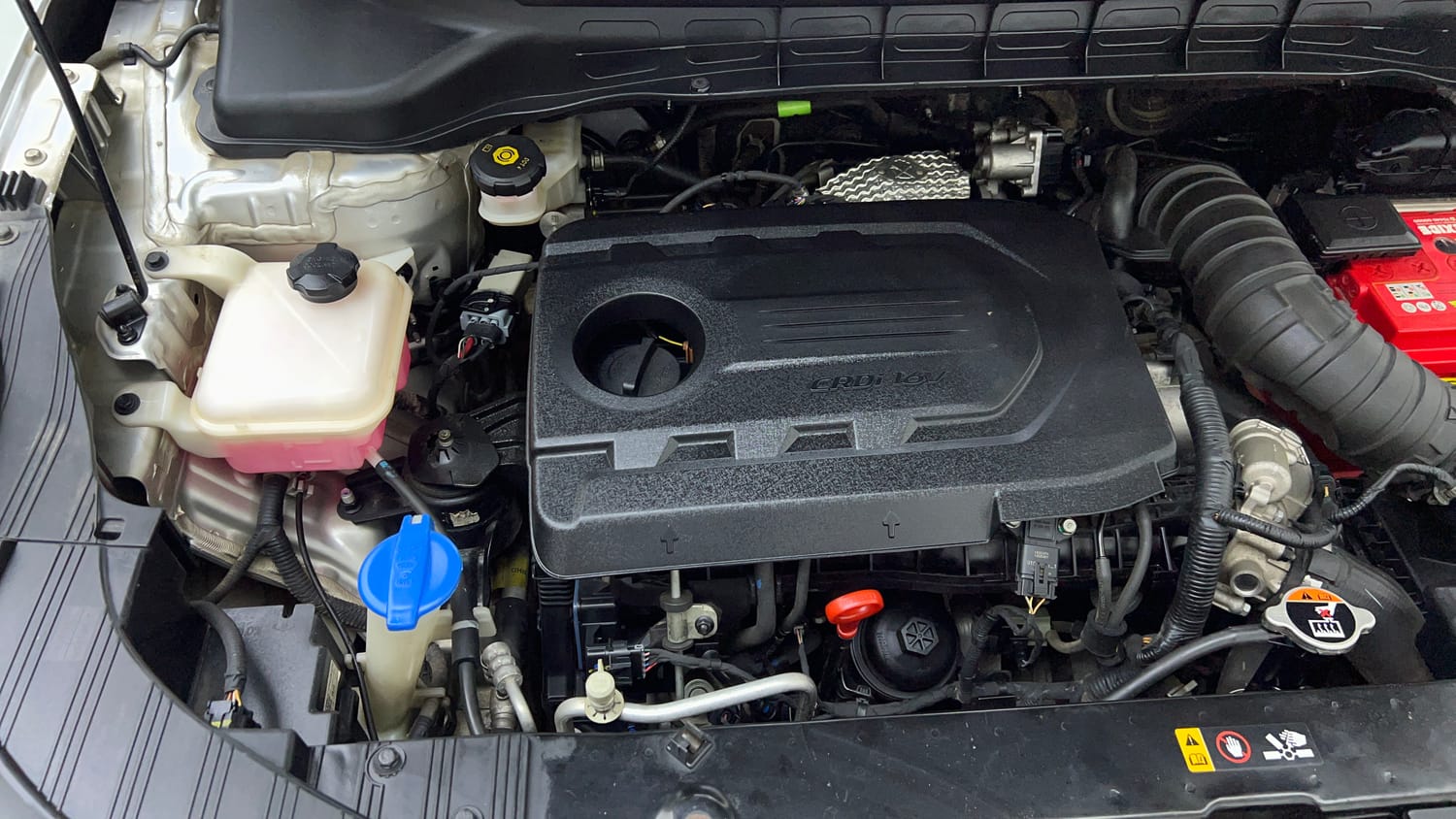 Used 2022 Kia Carens Luxury Plus 1.5 Diesel 6 STR Diesel Manual engine ENGINE RIGHT SIDE VIEW