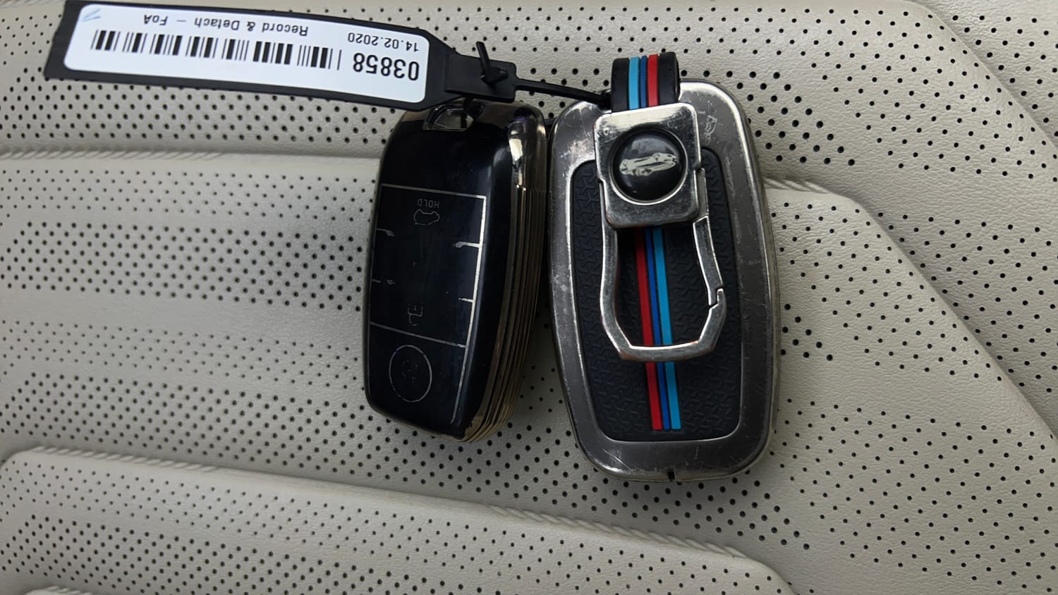 Used 2022 Kia Carens Luxury Plus 1.5 Diesel 6 STR Diesel Manual extra CAR KEY VIEW