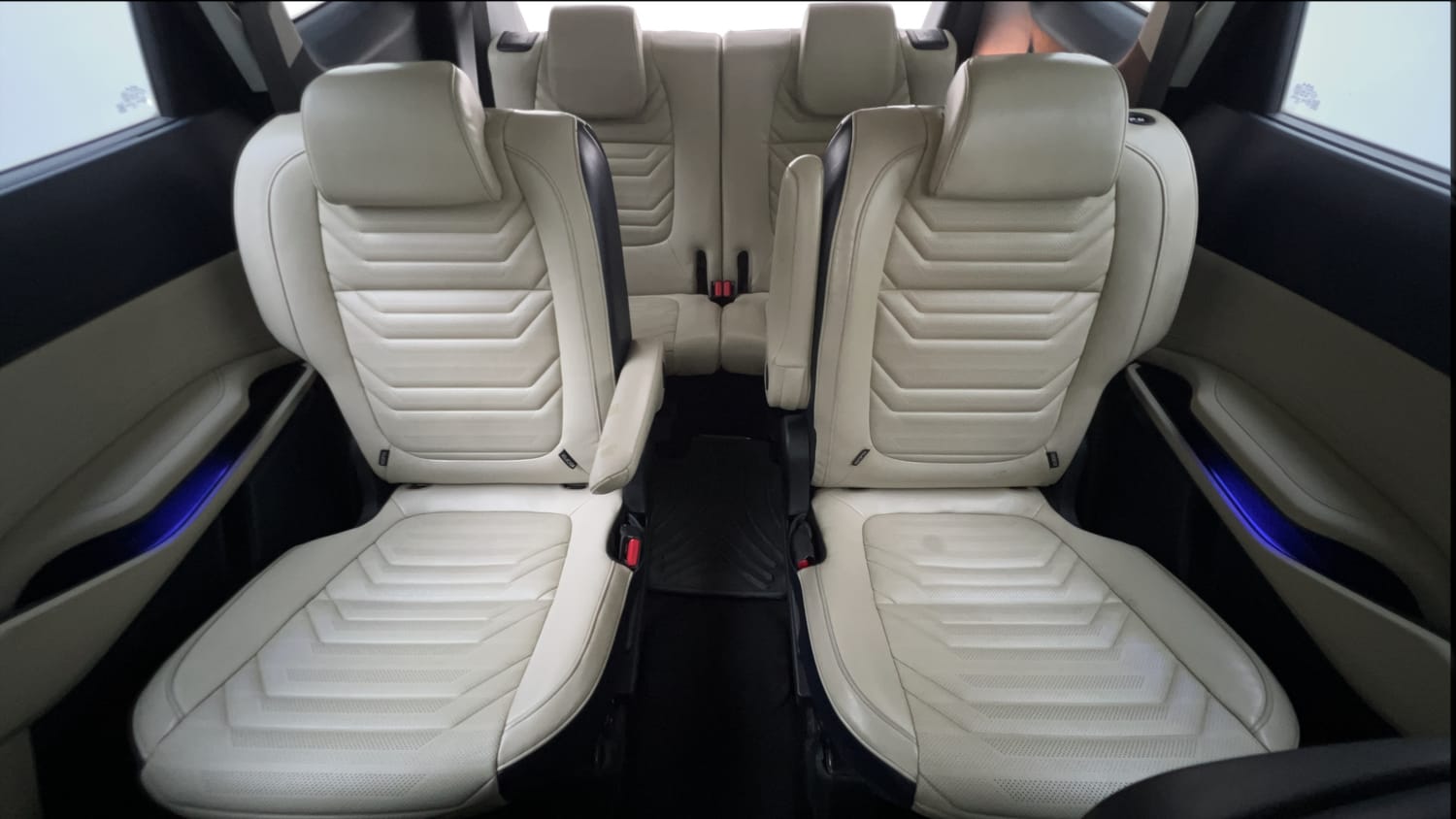 Used 2022 Kia Carens Luxury Plus 1.5 Diesel 6 STR Diesel Manual interior REAR SEAT CONDITION VIEW