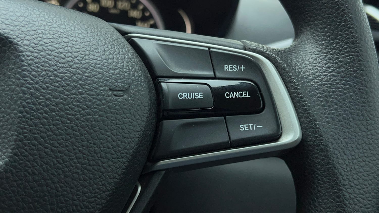 Used 2022 Honda City V Petrol Petrol Manual top_features Cruise control