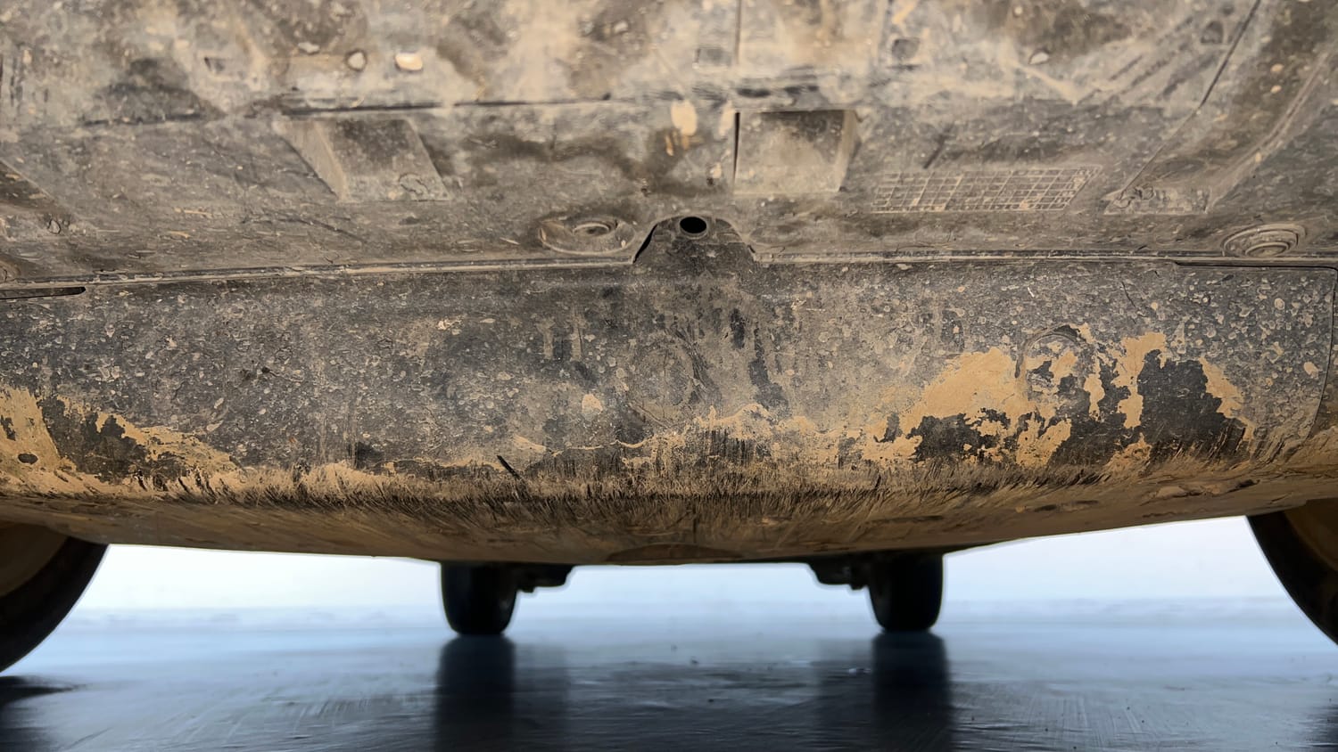 Used 2022 Honda City V Petrol Petrol Manual extra FRONT LEFT UNDERBODY VIEW