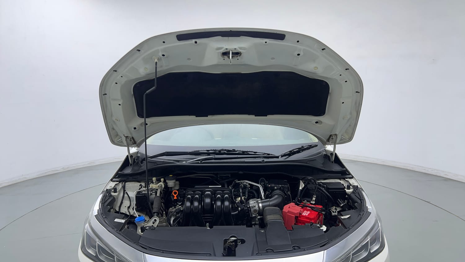 Used 2022 Honda City V Petrol Petrol Manual engine ENGINE & BONNET OPEN FRONT VIEW