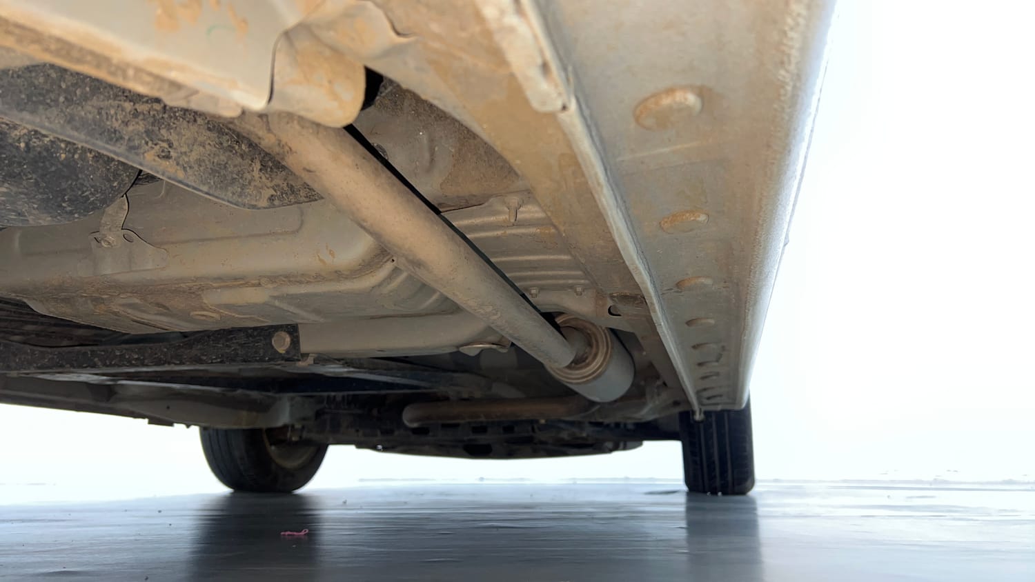 Used 2022 Honda City V Petrol Petrol Manual extra REAR RIGHT UNDERBODY VIEW