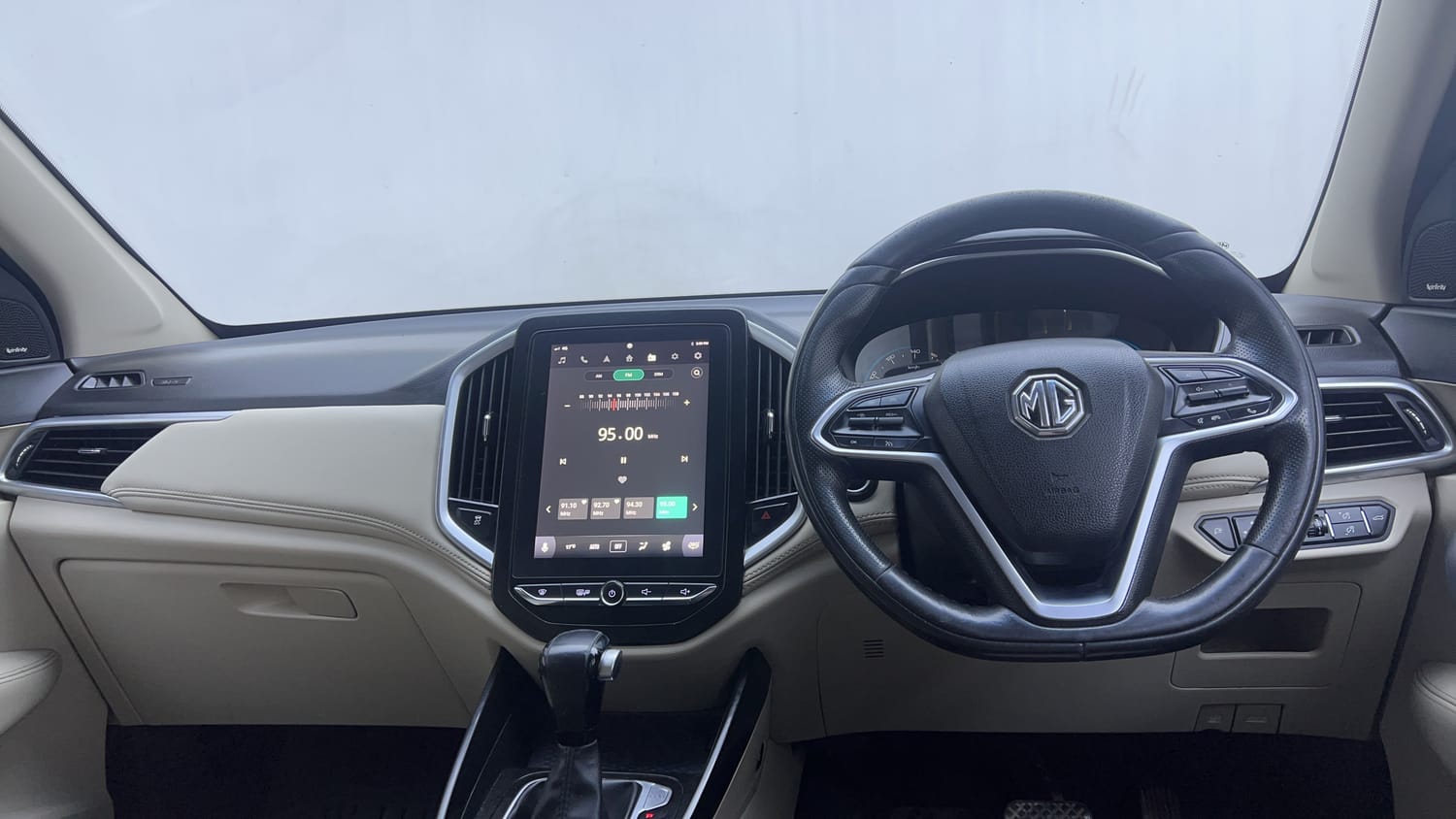Used 2022 MG Motors Hector Sharp 1.5 Petrol CVT Petrol Automatic interior DASHBOARD VIEW