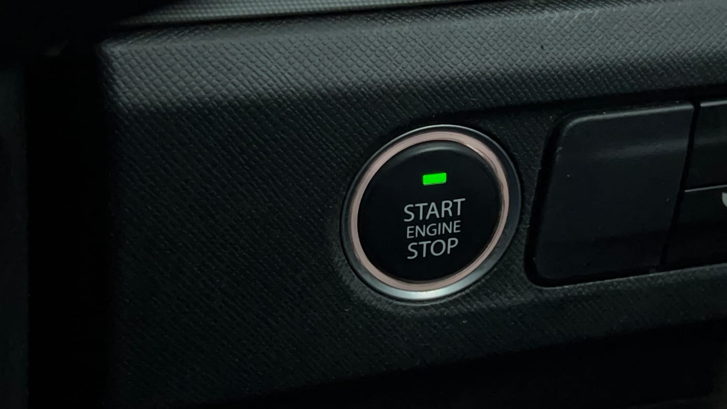 Used 2022 Tata Punch Accomplished MT Petrol Manual top_features Keyless start