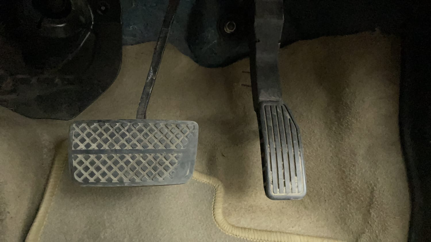 Used 2015 Honda City VX CVT Petrol Automatic interior PEDALS VIEW