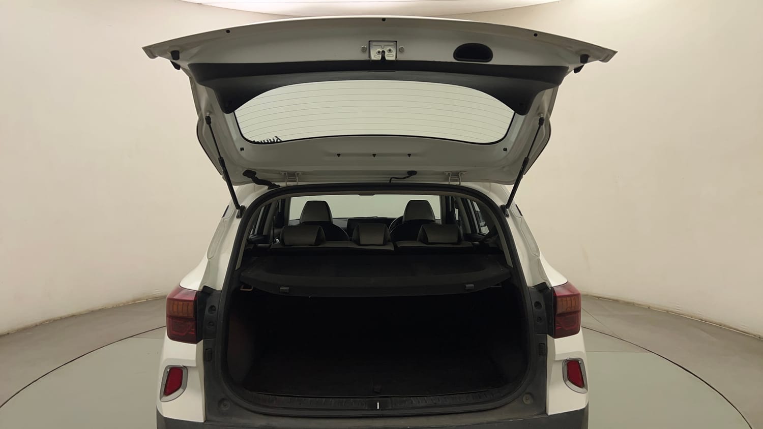 Used 2021 kia Seltos HTX IVT 1.5 Petrol Automatic interior DICKY DOOR OPEN VIEW