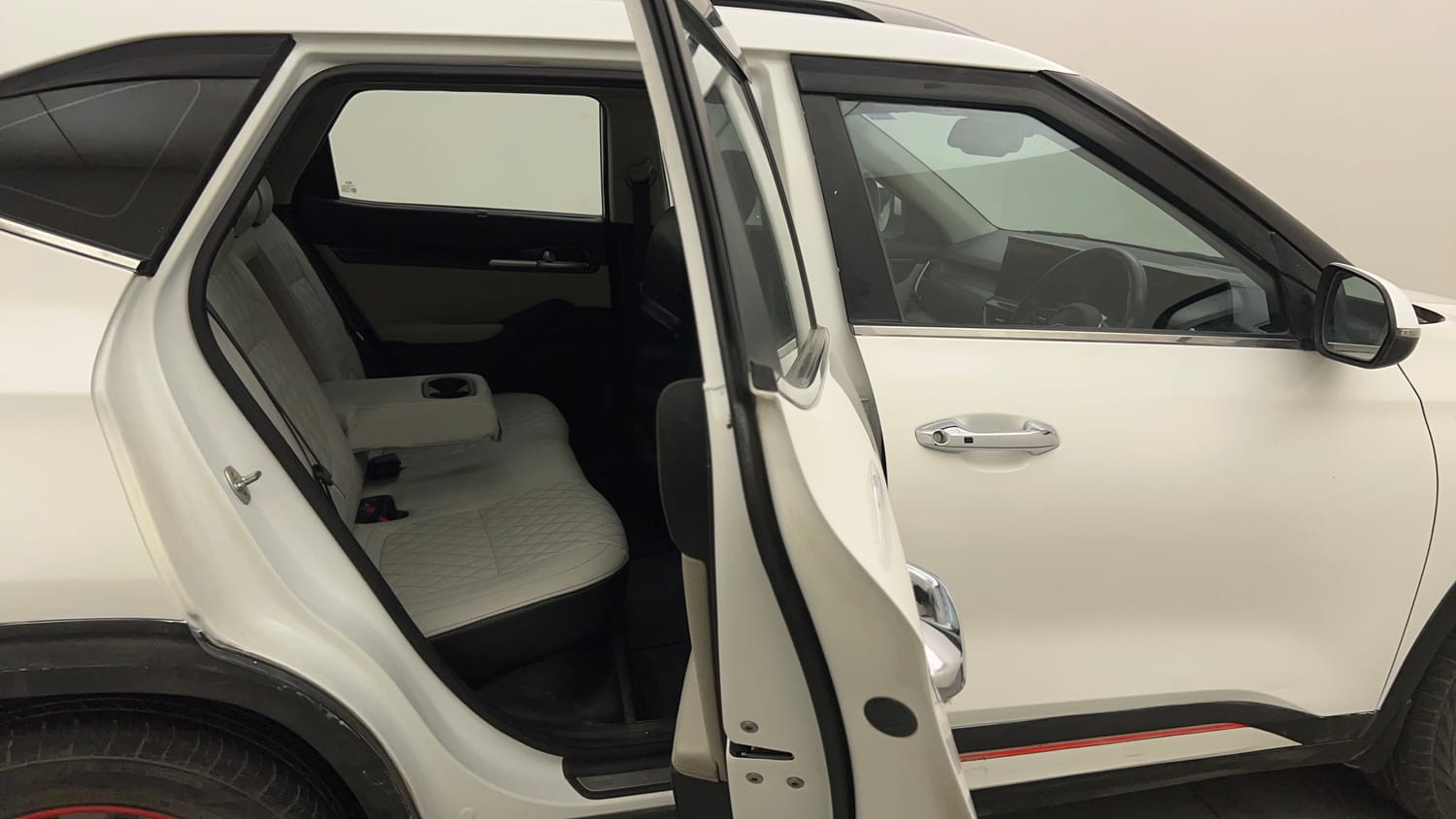 Used 2021 kia Seltos HTX IVT 1.5 Petrol Automatic interior RIGHT SIDE REAR DOOR CABIN VIEW