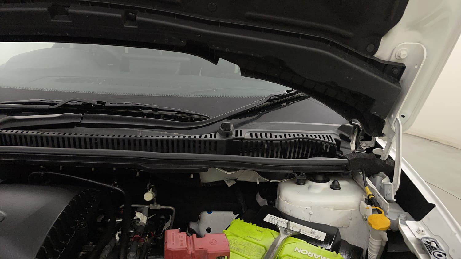 Used 2024 Tata Nexon Creative Plus 1.2 Revotron Petrol 7DCA Petrol Automatic engine ENGINE LEFT SIDE HINGE & APRON VIEW