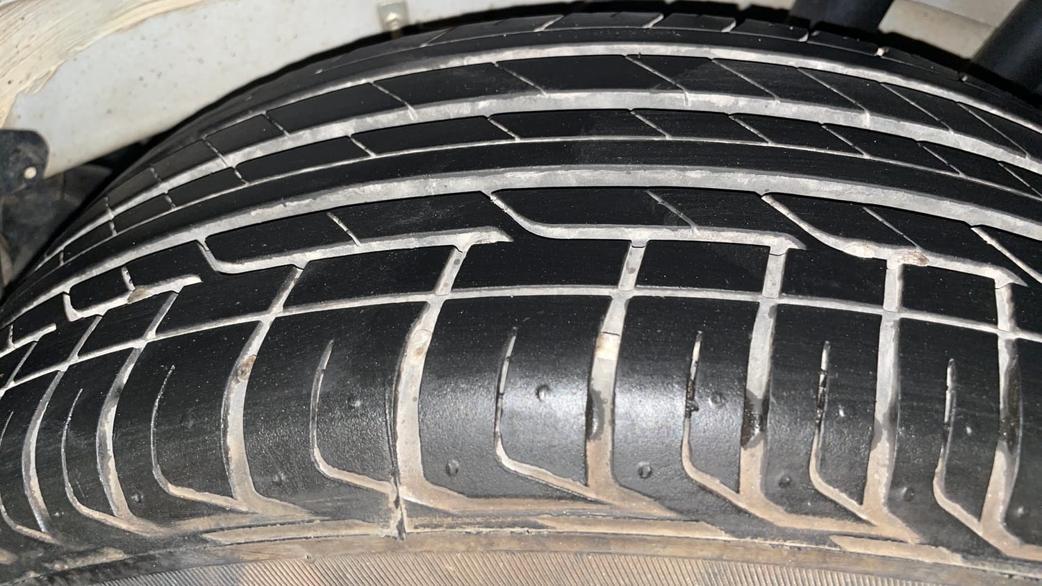 Used 2024 Tata Nexon Creative Plus 1.2 Revotron Petrol 7DCA Petrol Automatic tyres LEFT REAR TYRE TREAD VIEW
