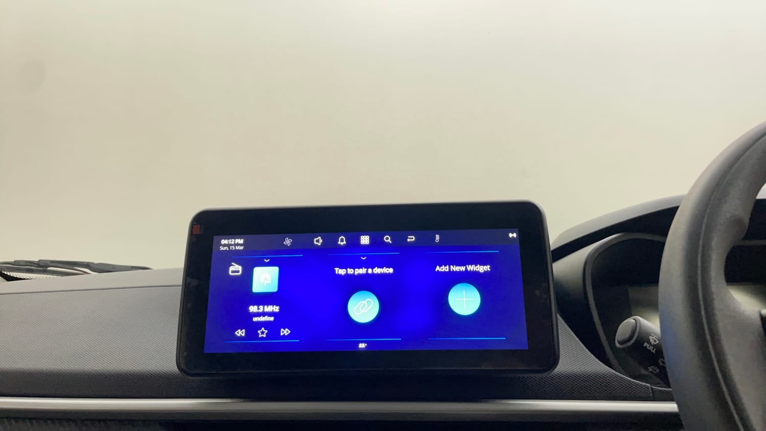 Used 2024 Tata Nexon Creative Plus 1.2 Revotron Petrol 7DCA Petrol Automatic top_features Integrated (in-dash) music system