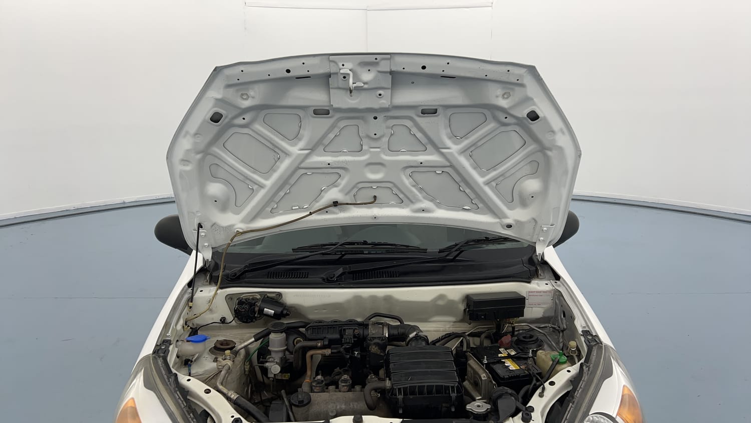 Used 2019 Maruti Suzuki Alto 800 VXi Petrol Manual engine ENGINE & BONNET OPEN FRONT VIEW