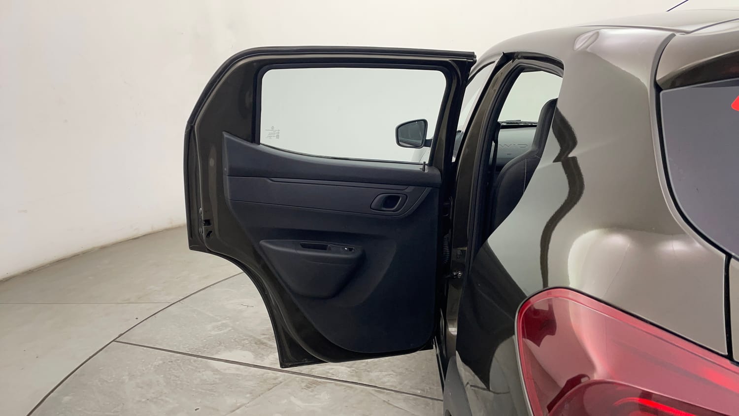 Used 2020 Renault Kwid RXT 1.0 AMT Opt Petrol Automatic interior LEFT REAR DOOR OPEN VIEW