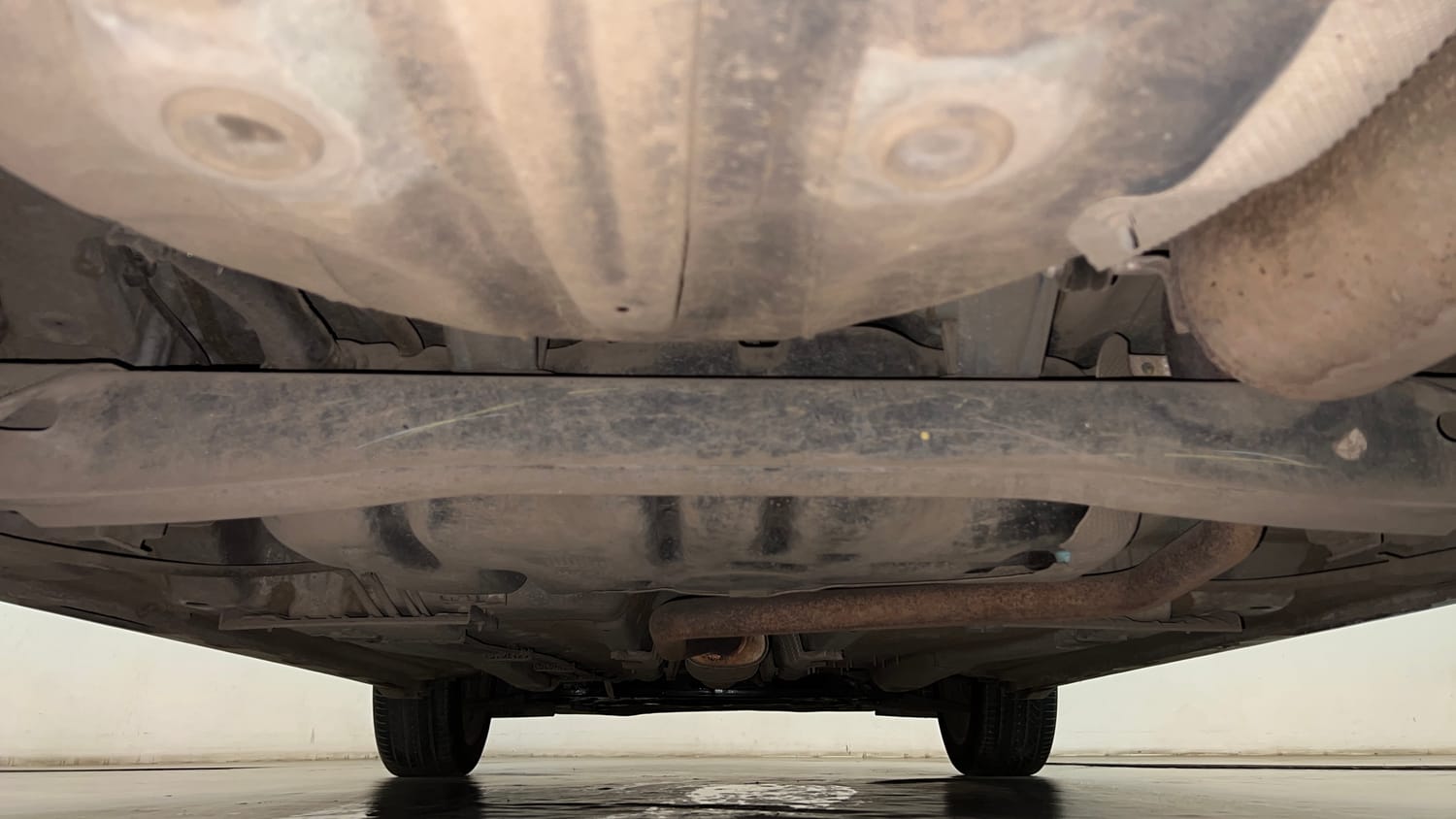 Used 2022 Hyundai i20 N Line N8 1.0 Turbo DCT Dual Tone Petrol Automatic extra REAR UNDERBODY VIEW (TAKEN FROM REAR)
