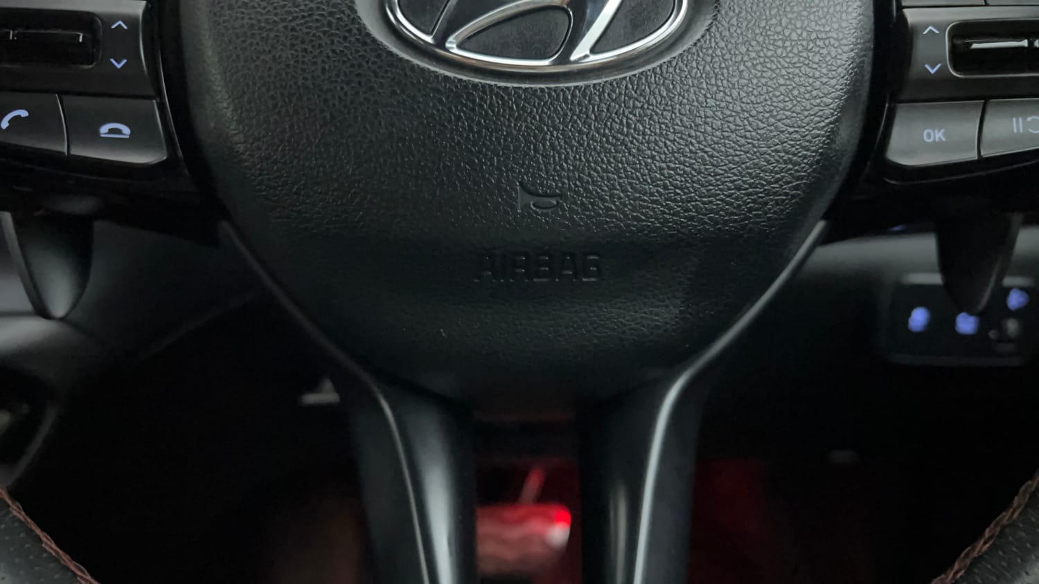 Used 2022 Hyundai i20 N Line N8 1.0 Turbo DCT Dual Tone Petrol Automatic top_features Airbags