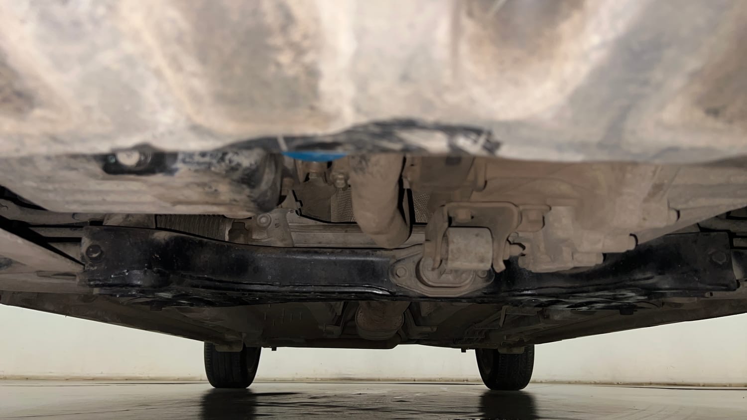 Used 2022 Hyundai i20 N Line N8 1.0 Turbo DCT Dual Tone Petrol Automatic extra FRONT LEFT UNDERBODY VIEW