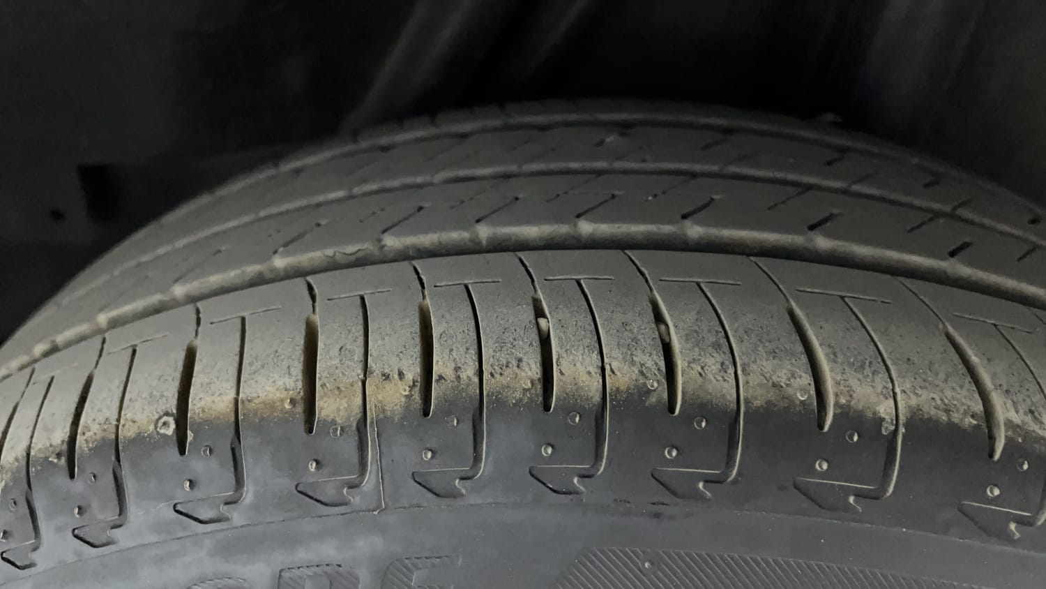 Used 2021 Honda City ZX Petrol Petrol Manual tyres LEFT REAR TYRE TREAD VIEW