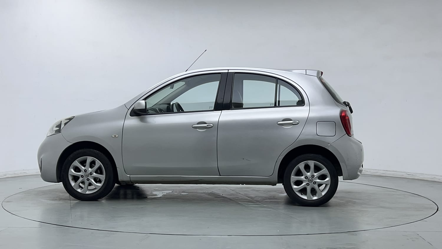 2015 Nissan Micra XV CVT-1