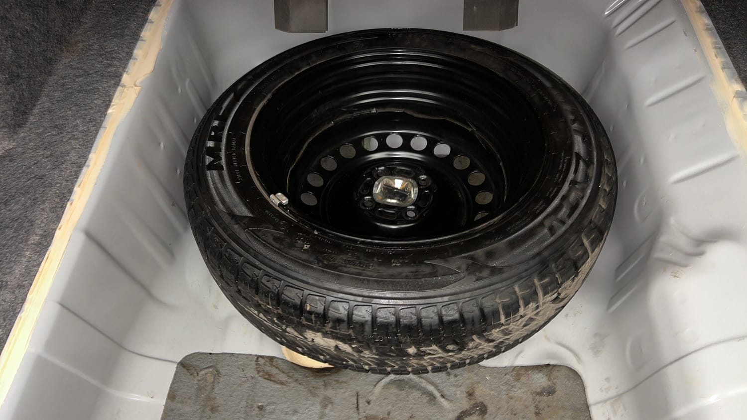 Used 2021 Honda City V CVT Petrol Petrol Automatic tyres SPARE TYRE VIEW