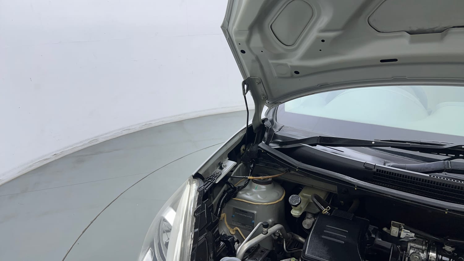 2015 Nissan Micra XV CVT-31