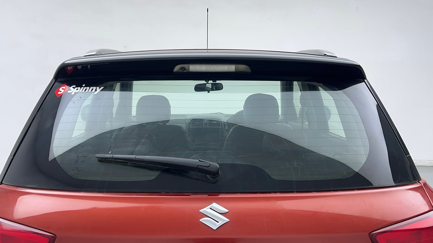 Used 2019 maruti-suzuki Vitara Brezza ZDi Plus Dual Tone AGS Diesel Automatic exterior BACK WINDSHIELD VIEW