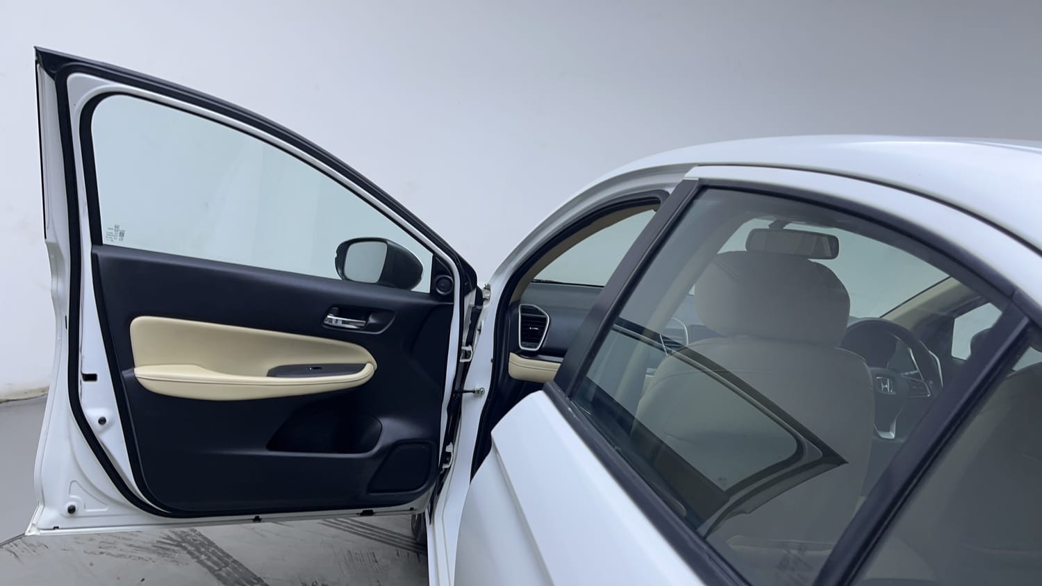 Used 2021 Honda City ZX Petrol Petrol Manual interior LEFT FRONT DOOR OPEN VIEW