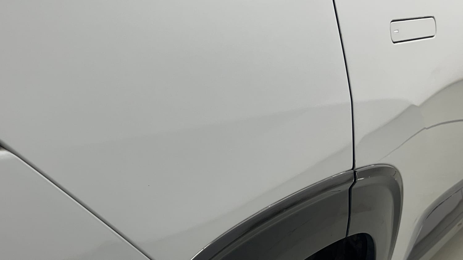 Used 2024 Tata Curvv Accomplished S 1.5 Kryojet Diesel 6MT Diesel Manual dents MINOR DENT