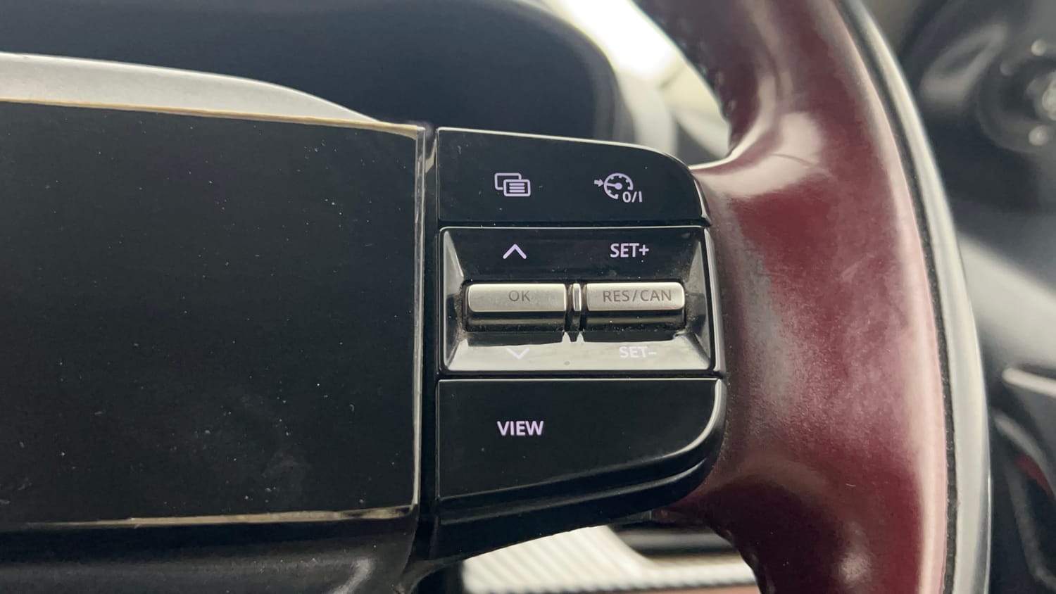 Used 2024 Tata Curvv Accomplished S 1.5 Kryojet Diesel 6MT Diesel Manual top_features Cruise control