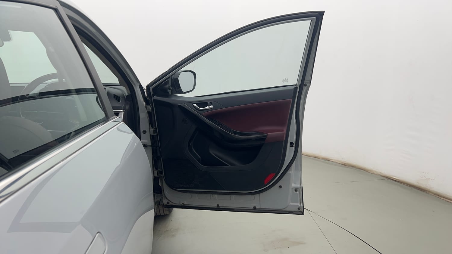 Used 2024 Tata Curvv Accomplished S 1.5 Kryojet Diesel 6MT Diesel Manual interior RIGHT FRONT DOOR OPEN VIEW