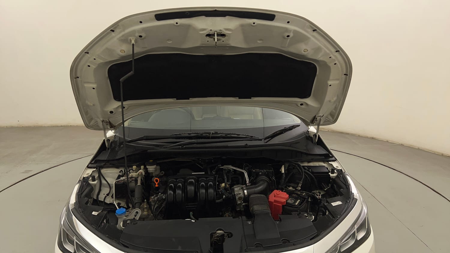 Used 2021 Honda City V CVT Petrol Petrol Automatic engine ENGINE & BONNET OPEN FRONT VIEW
