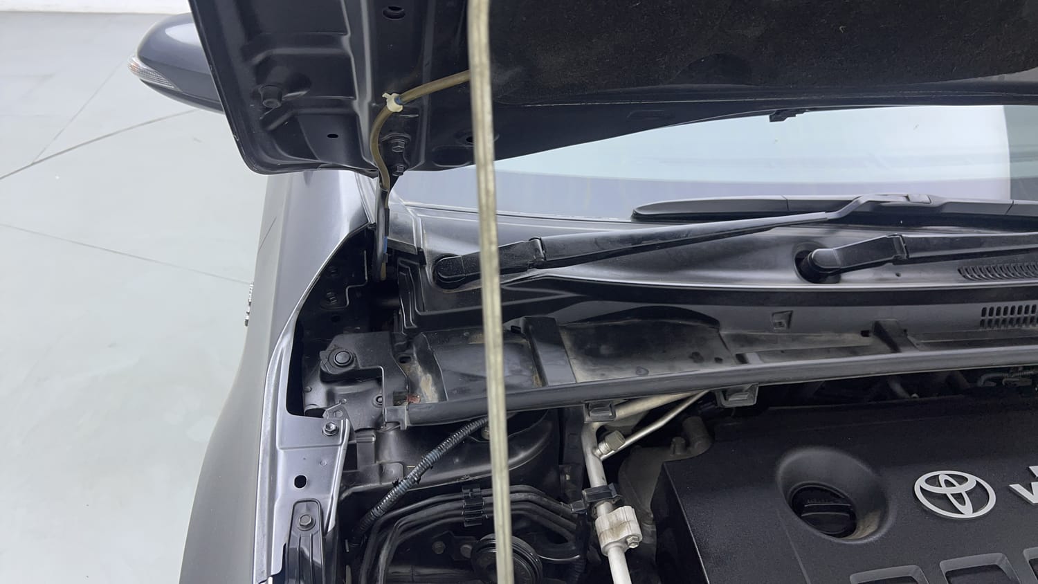 2014 Toyota Corolla Altis G Petrol-31