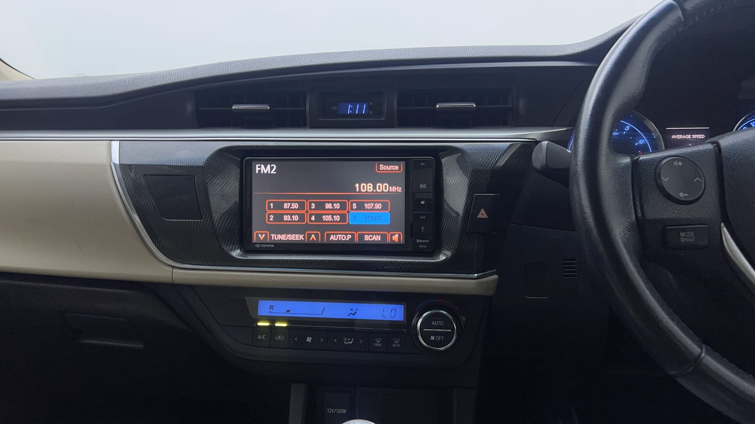 2014 Toyota Corolla Altis G Petrol-13