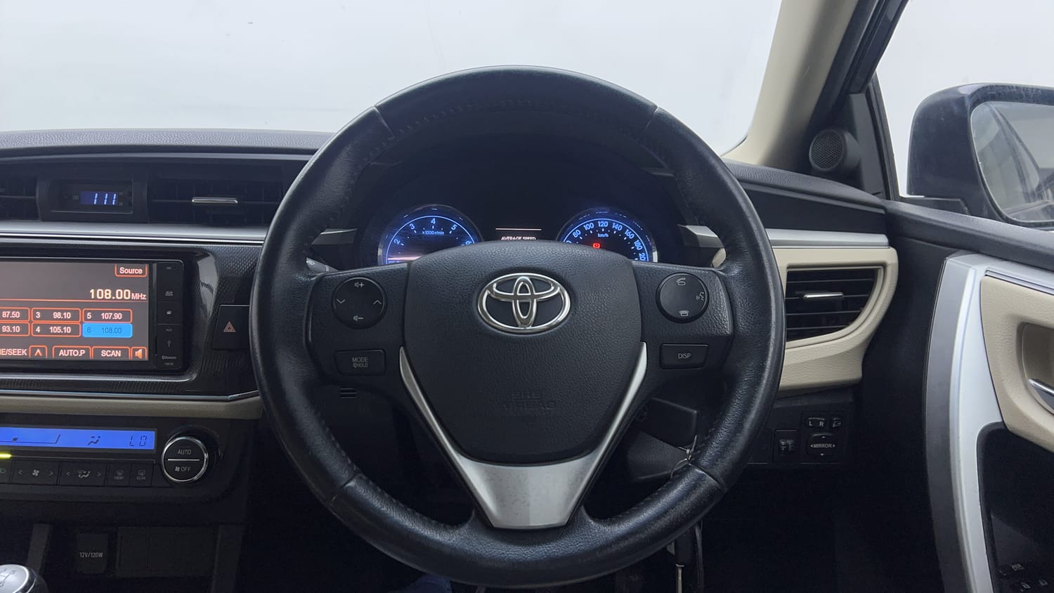2014 Toyota Corolla Altis G Petrol-14